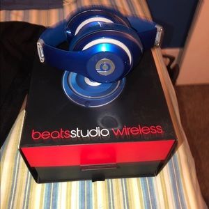 Dr Dre beats studio wireless 2.0